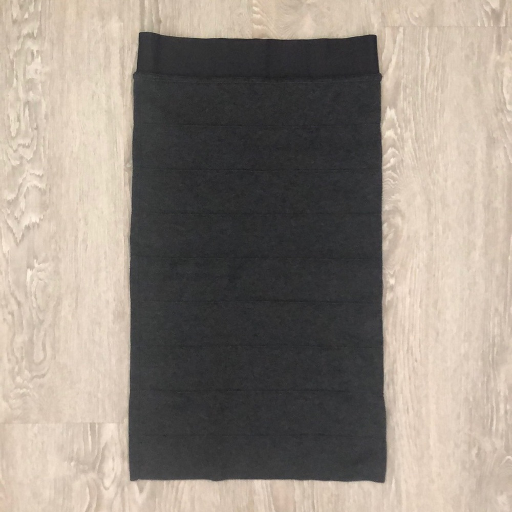 Stretchy Pencil Skirt